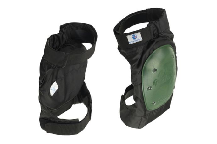 Наколенники